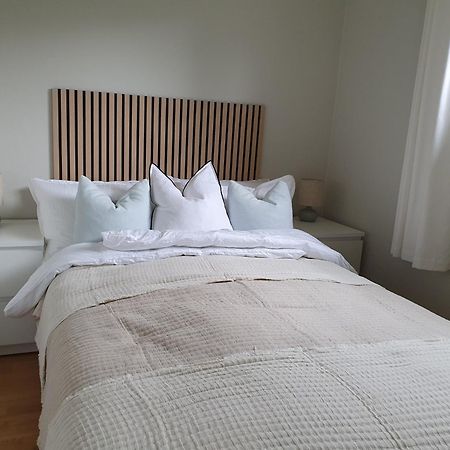 Ustigen Appartement Oltedal Buitenkant foto